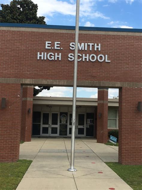 Commissioners to review plan for replacement of E.E. Smith High School ...