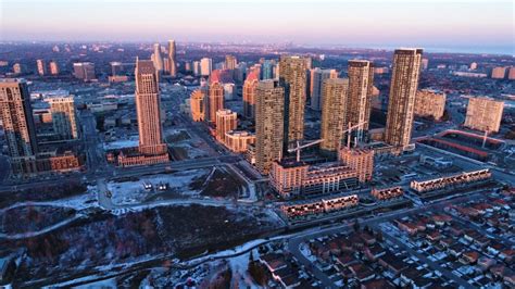 Photo of the Day: Downtown Mississauga | UrbanToronto