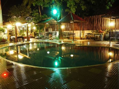 Best Price on First Quezon Premier Hotel in Lucena + Reviews!