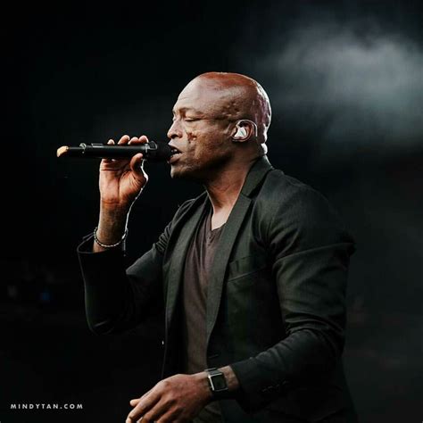 #British soul singerSeal(@seal) celebrates his 30-year career by paying homage to legends before ...