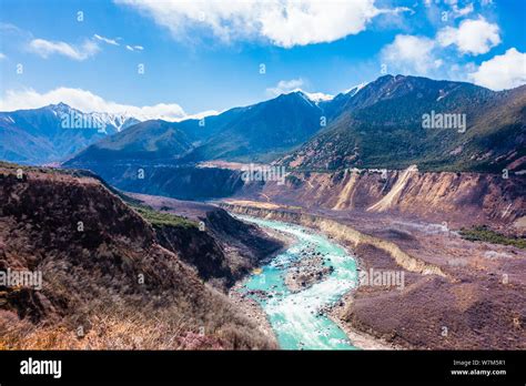 --FILE--Aerial view of the Yarlung Tsangpo Grand Canyon or Yarlung Zangbo Grand Canyon, the ...