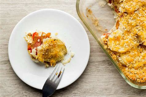 Easy Casseroles That Are Perfect For Thanksgiving Dinner