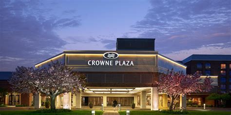 Hotels in Warwick, RI near Providence | Crowne Plaza Providence-Warwick (Airport)