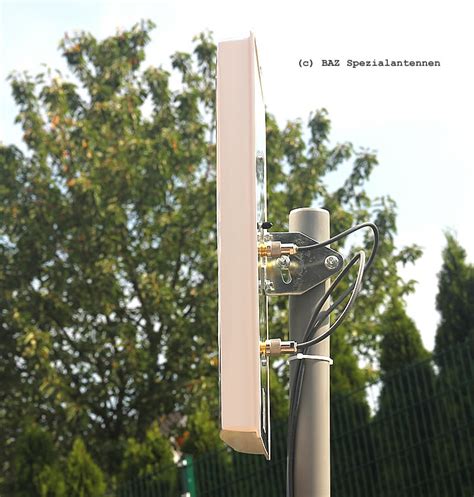 LTE MiMo high performance directional antenna BAZ special antennas with a gain of 2 x 16 dBi ...