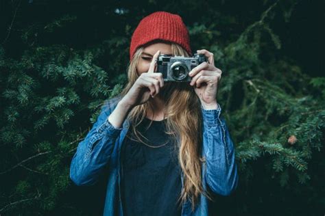 10 Bookmark-Worthy Websites for Free Stock Photography - Shopify