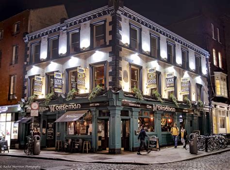 13 Famous Pubs in Dublin to Have a Guinness At