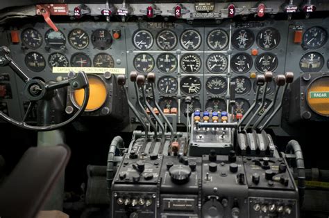 Douglas DC-7 Cockpit | ClipPix ETC: Educational Photos for Students and Teachers