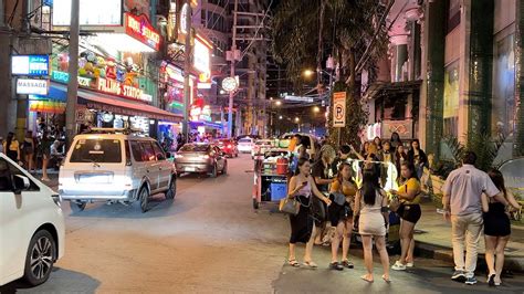 Manila Nightlife: Sexy Girls on P Burgos Street - YouTube