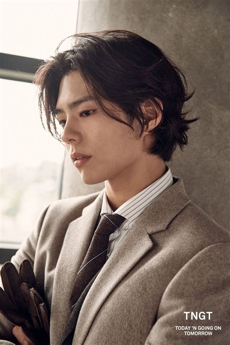 “park bogum for tngt 2018 f/w campaign“2000 x 3000” ” | Long hair ...