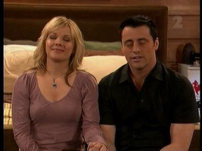 Joey and the Holding Hands | Friends Central | FANDOM powered by Wikia