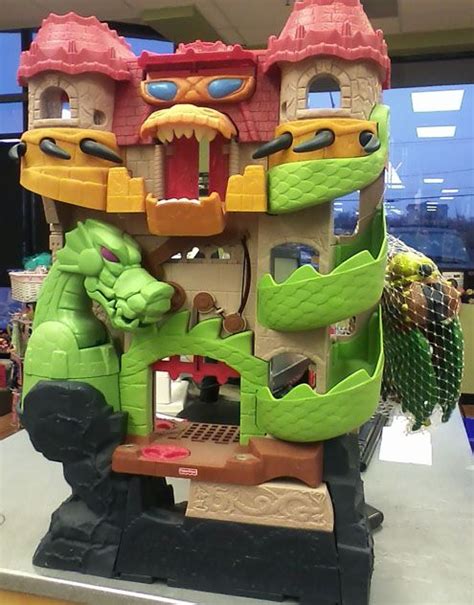 Check out this awesome Imaginext Dragon World Fortress by Fisher-Price! Has real working lights ...