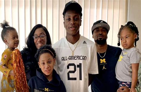 Xavier Worthy Signs With Michigan | mgoblog