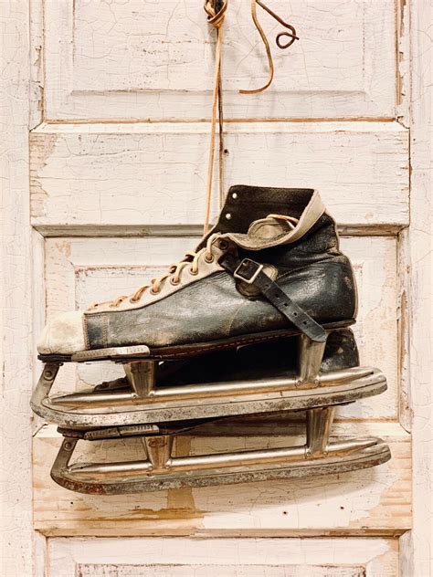 Antique Mens Ice Skates Black Ice Skates Black and White - Etsy