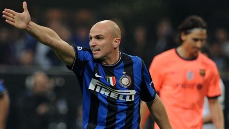 Cambiasso praises Inter's forward thrust | UEFA Champions League 2009/ ...