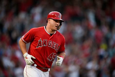 Tyler Skaggs tribute: Angels all wear No. 45 to honor late pitcher