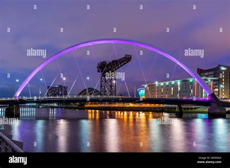 Clyde Arc Bridge Glasgow Stock Photo - Alamy