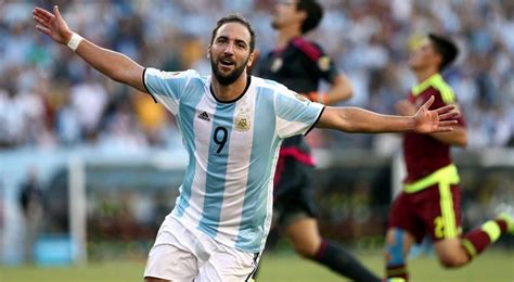 Gonzalo Higuaín vuelve a la selección argentina en 2018: ¿va al Mundial ...