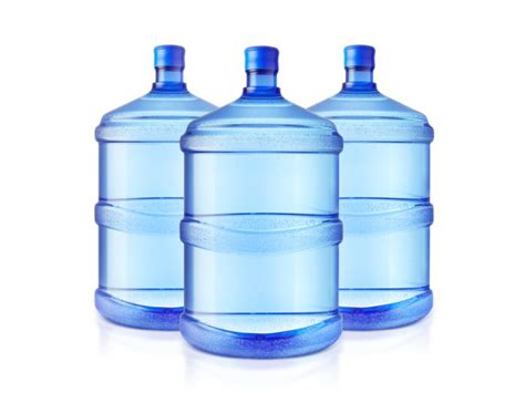 How Many Bottles of Water Is a Gallon? | Lipsey Water