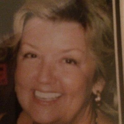 Juanita Broaddrick Twitter: Read Clinton Rape Accuser's Tweets