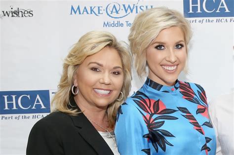 Savannah Chrisley's mom picked out her engagement ring