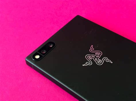 Razer Phone review: A entertainment powerhouse with a lousy camera ...