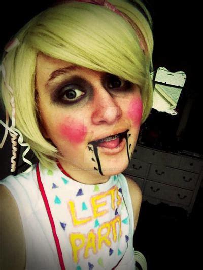 Toy Chica Cosplay by Heartwork-Circus on DeviantArt