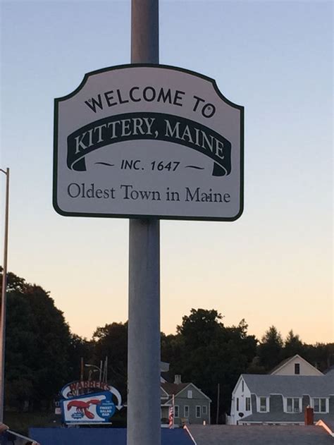 Kittery, Maine | Kittery, Maine, Highway signs