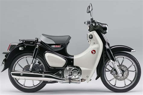 HONDA「Super Cub C125」日規璀璨黑登場！ - Yahoo奇摩汽車機車