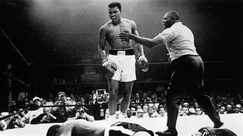 Muhammad Ali Highlights/Knockouts - The Greatest Boxer of all Time ...