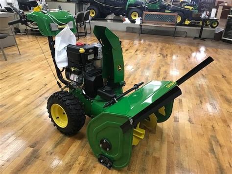 2010 John Deere 1330SE - Residential Walk-Behind Snow Blowers - John ...