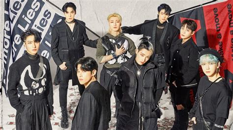 ATEEZ Lead the Revolution With THE WORLD EP. 1 : MOVEMENT - EnVi Media