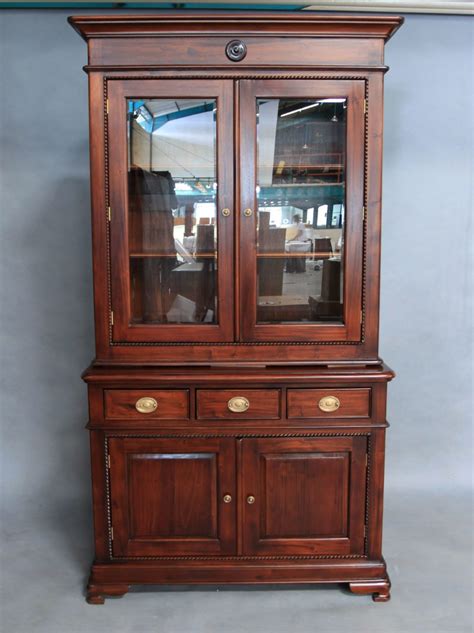 Mahogany Wood Display Cabinet With Cupboard & Drawers | Turendav ...