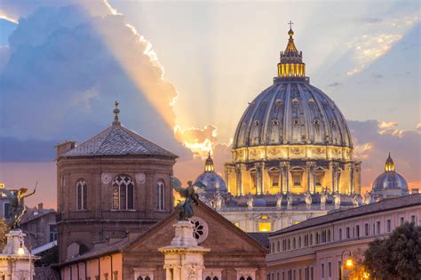 Vatican History | Centuries of Faith, Art, and Sovereignty