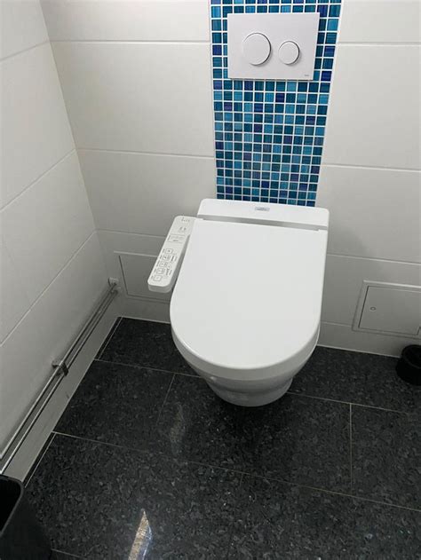 TOTO Combination WASHLET EK 2.0 (with hidden connections) + TOTO WC MH ...