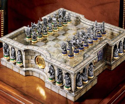 Lord Of The Rings Chess Set