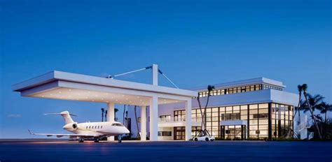 Private Jet to Miami | Private Jet Charter | Miami Opa Locka (OPF)