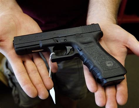 Ranked: 5 Best Guns for Any Police Officer | The National Interest