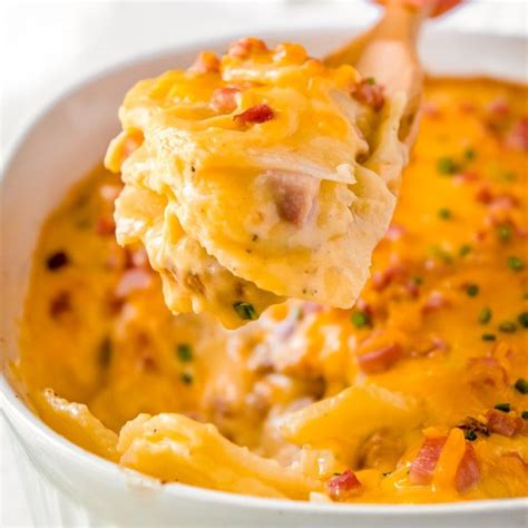 Cheesy Scalloped Potatoes and Ham Recipe