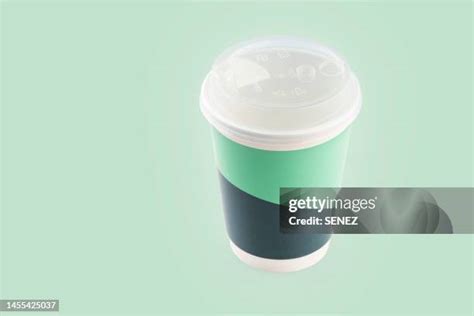 98 Paper Cup Sizes Stock Photos, High-Res Pictures, and Images - Getty ...