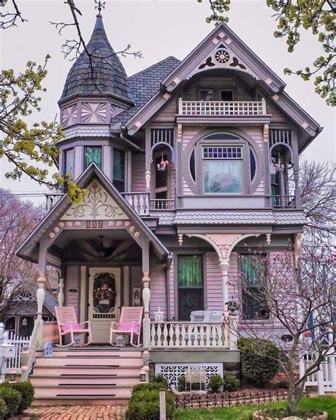 Victorian Houses — neonrad: .. this one is pretty gnarly though ... | Victorian homes, Victorian ...