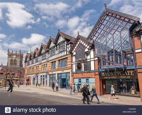 Wigan Market Stock Photos & Wigan Market Stock Images - Alamy