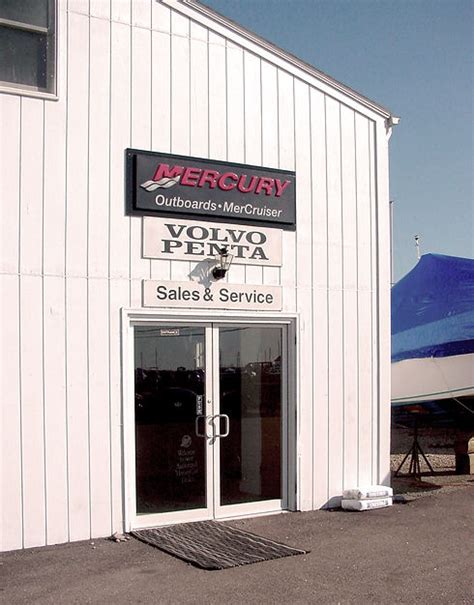 Boat Services Engine Sales | Mystic CT | Gwenmor Marina