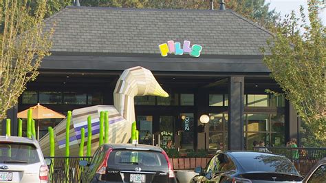 Four Lake Oswego restaurants to close in a month