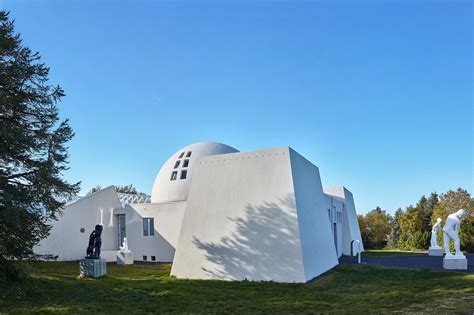 Reykjavík Art Museum - Ásmundarsafn - Icelandictimes.com