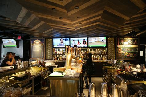 Eureka! brings all-American fare to downtown Las Vegas | Las Vegas Review-Journal