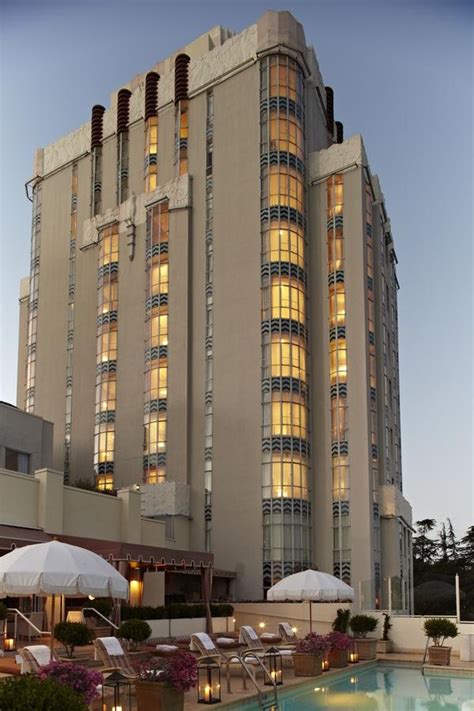 Sunset Tower Hotel, Los Angeles | Expert Reviews | Deals From $330