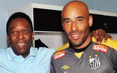 Pele's son favourite to coach Brazil club