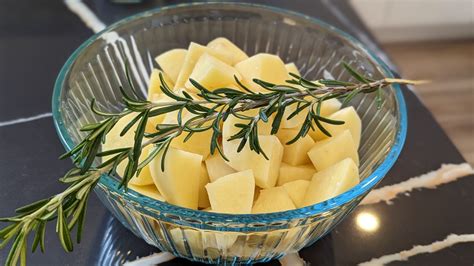 Rosemary Mashed Potatoes | Creamy and Delicious | No Milk!