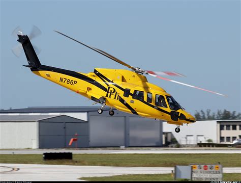 Sikorsky S-76C - PHi Air Medical | Aviation Photo #2013937 | Airliners.net