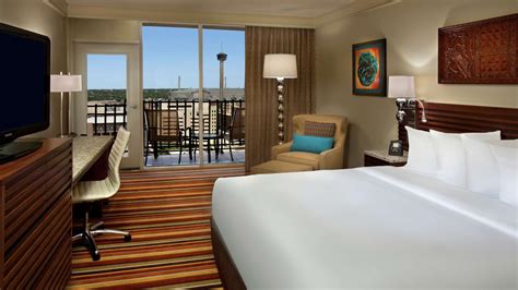 Hilton Palacio Del Rio from $153. San Antonio Hotel Deals & Reviews - KAYAK